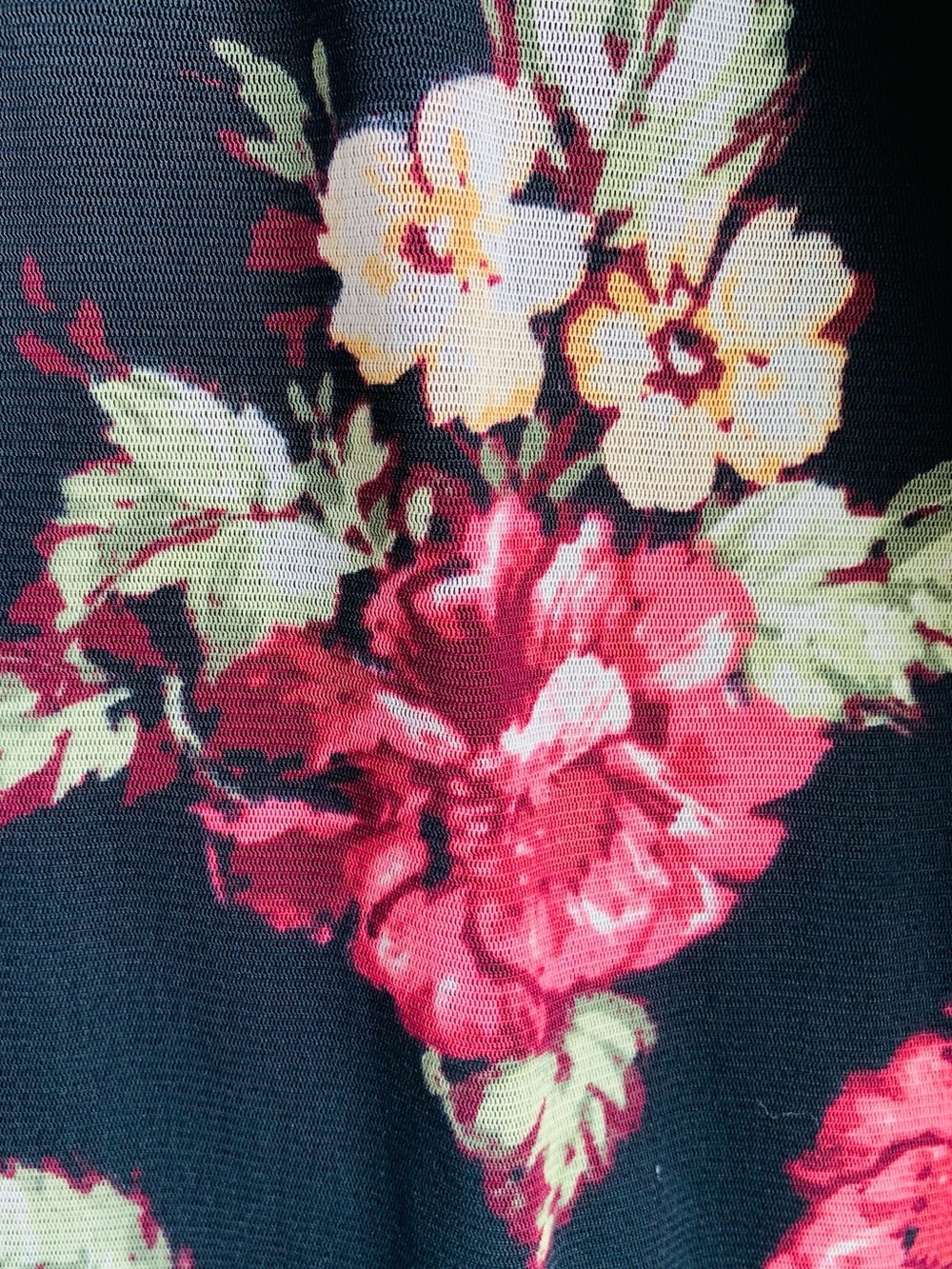 Emma James Top Black Pink Floral Roses V Neck Office Business Casual EUC Medium - Picture 2 of 5